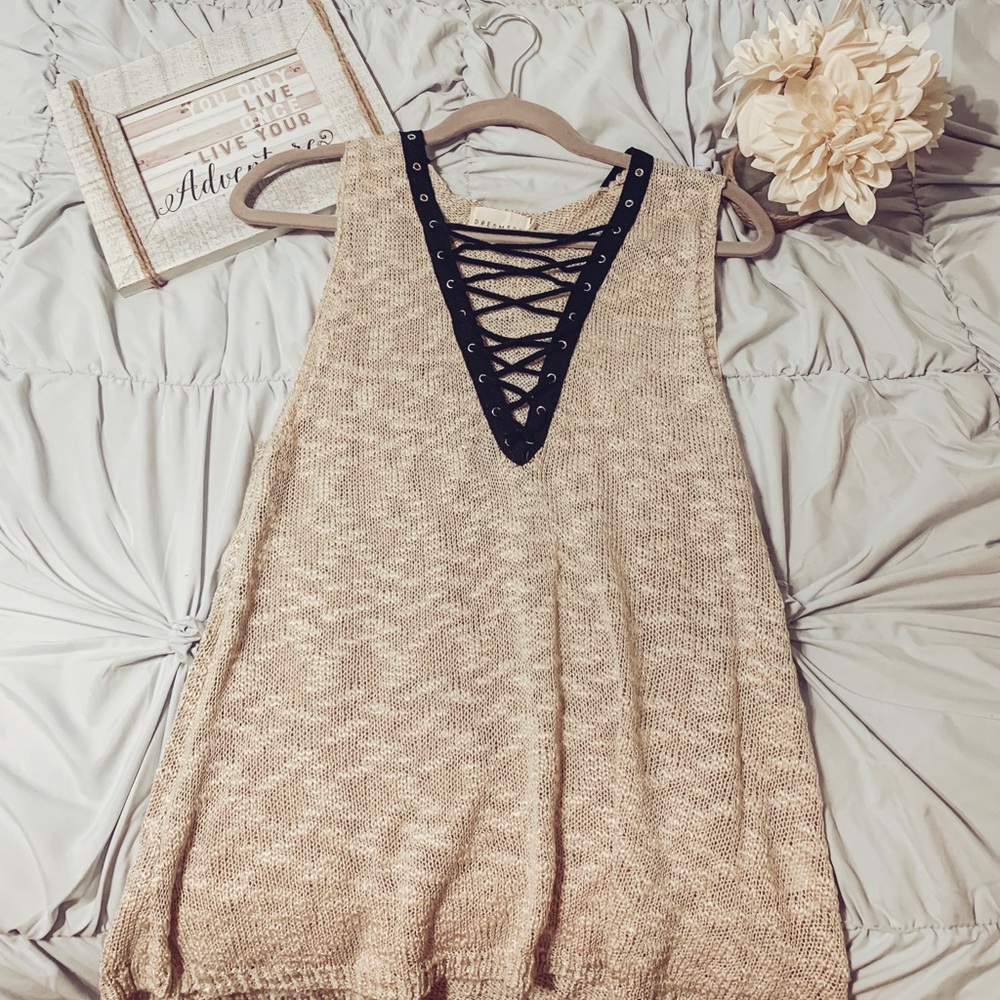 Sleeveless top